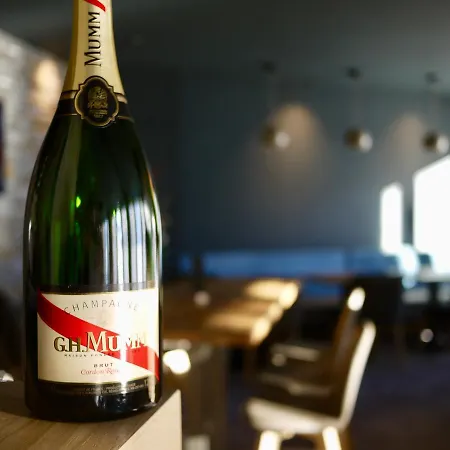 Alberta & Val Thorens