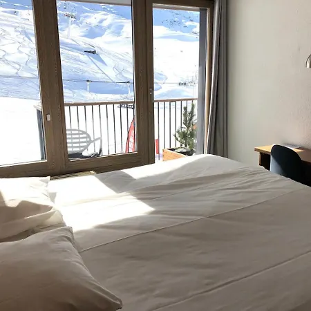 Alberta & 호텔