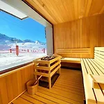 Hotel Alberta &