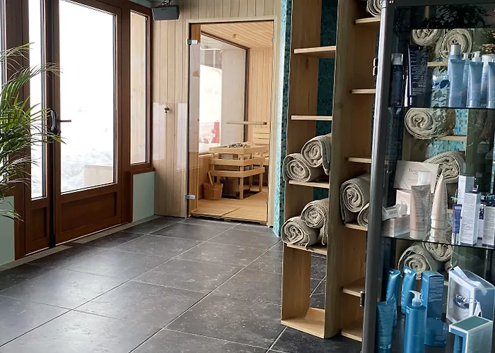 Alberta & 3* Val Thorens